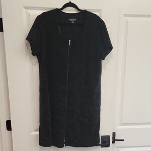 Miss Elaine XL Black Robe with Front Zipper Short Sleeve NWOT